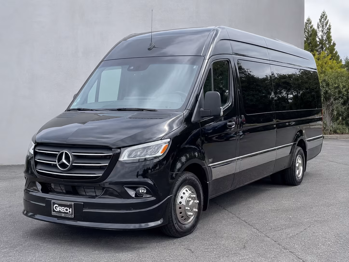 book the perfect ride for your next sporting event 4