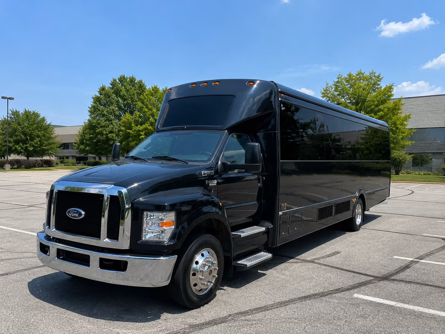 bus rentals for multi day plymouth wedding weekends