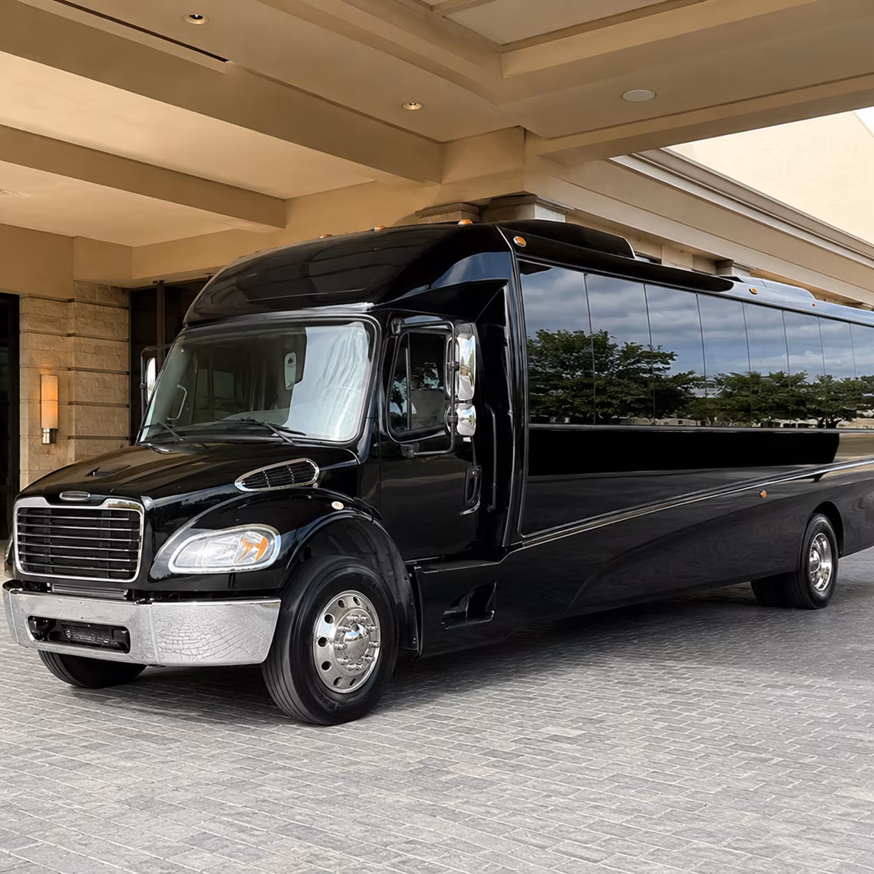 minibus rentals for smaller plymouth prom groups