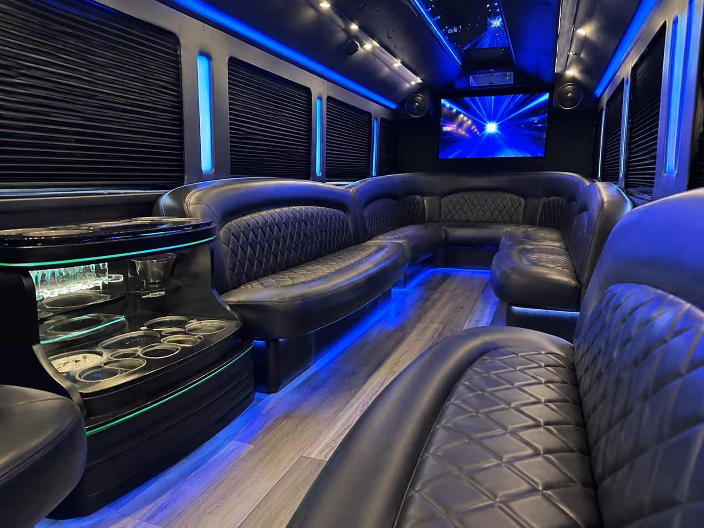 party buses for wine tours through lake minnetonka and wayzata