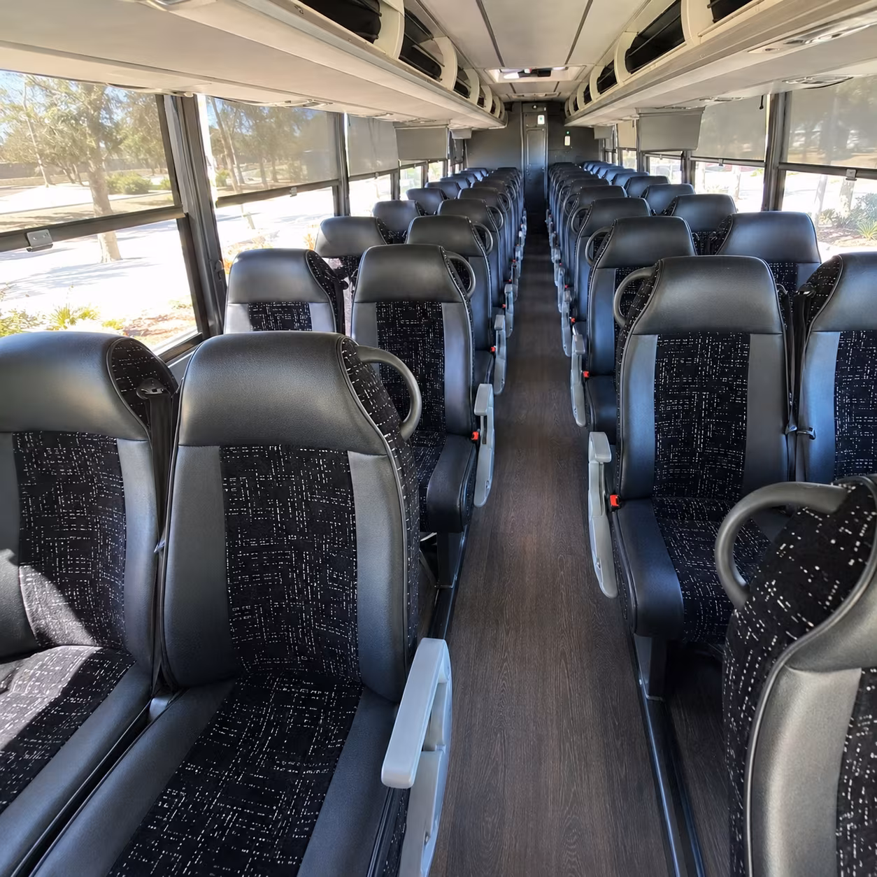 plymouth wine tour charter bus rental