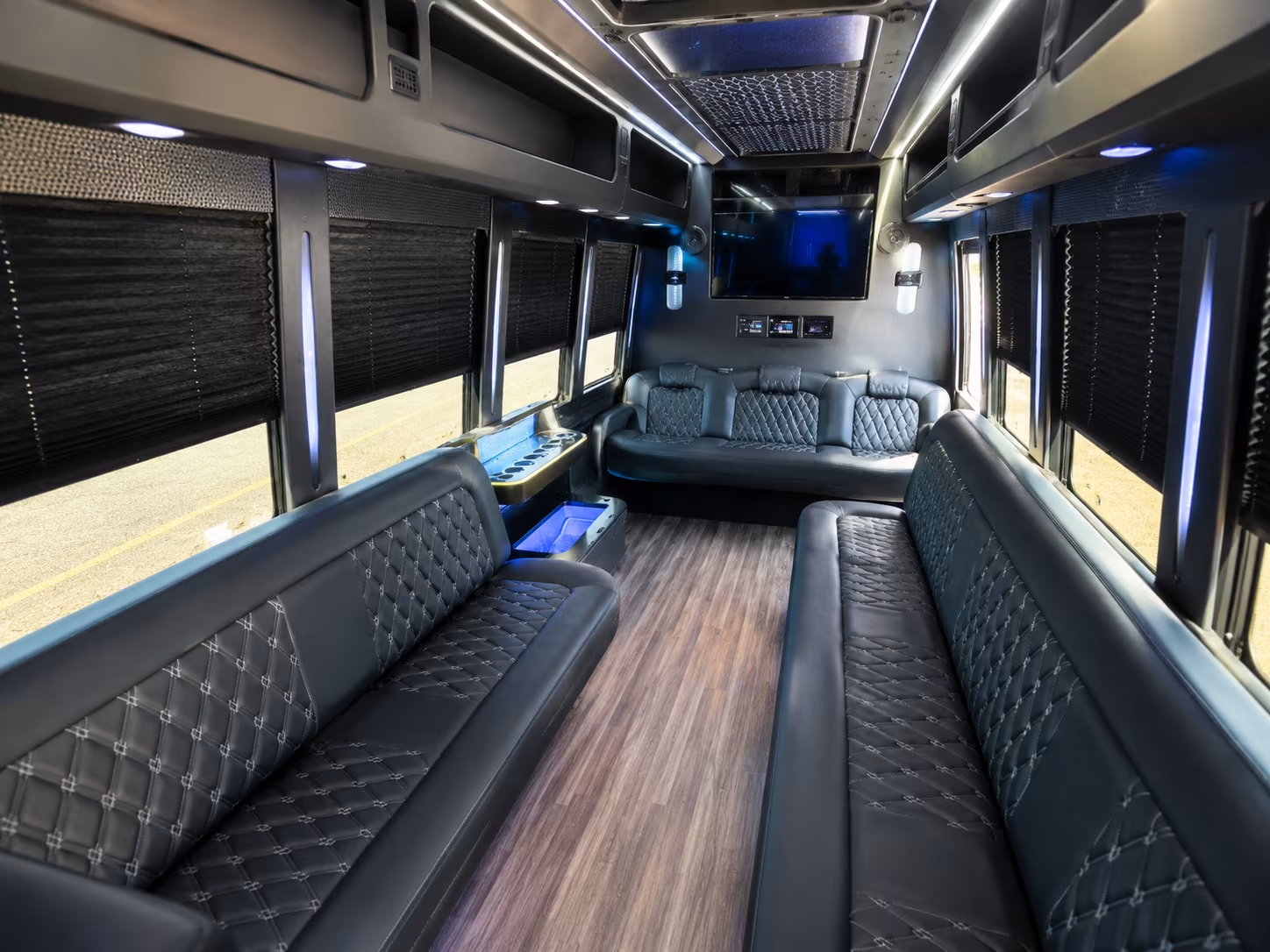 sweet 16 and quinceanera party bus rentals in plymouth minnesota